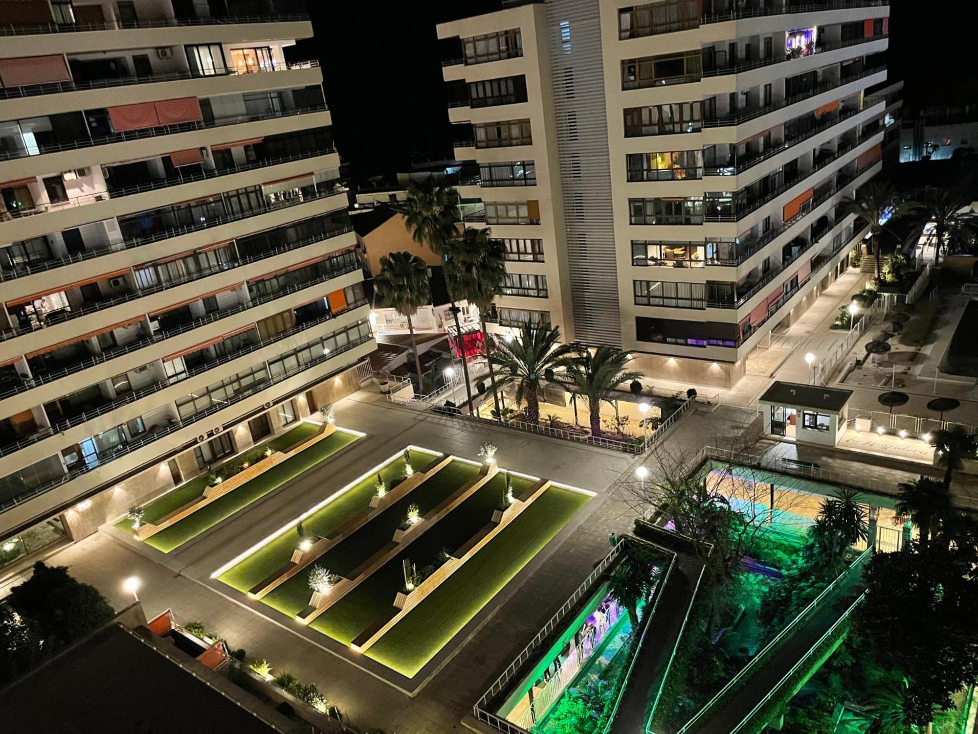 Ideal Apartamento En 托雷莫利诺斯 外观 照片